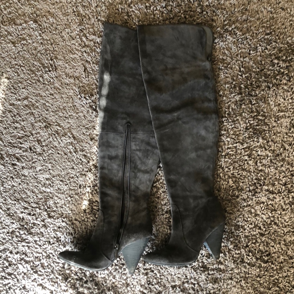 Vince Camuto Heeled over the knee Suede boots